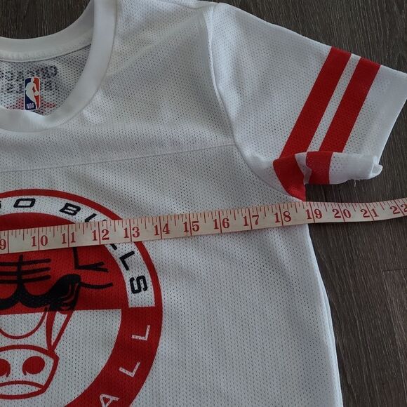 NBA Chicago Bulls Basketball Mesh Shirt Top White Size Large - Picture 6 of 7